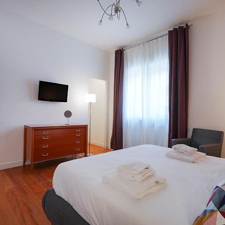 Gli Aquiloni Apartment - Steps From The Station Bari Ngoại thất bức ảnh