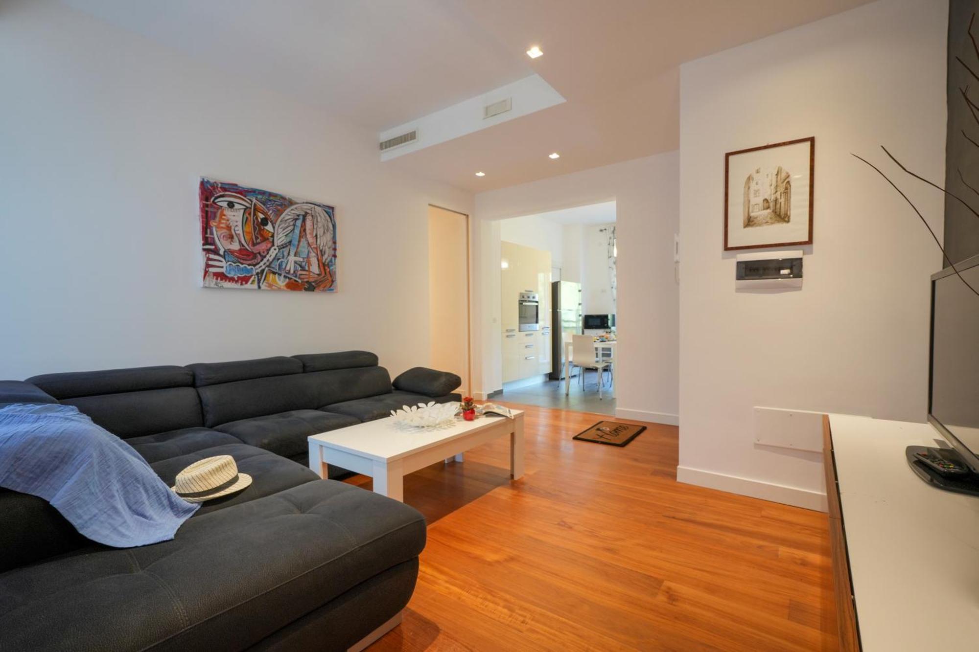 Gli Aquiloni Apartment - Steps From The Station Bari Ngoại thất bức ảnh