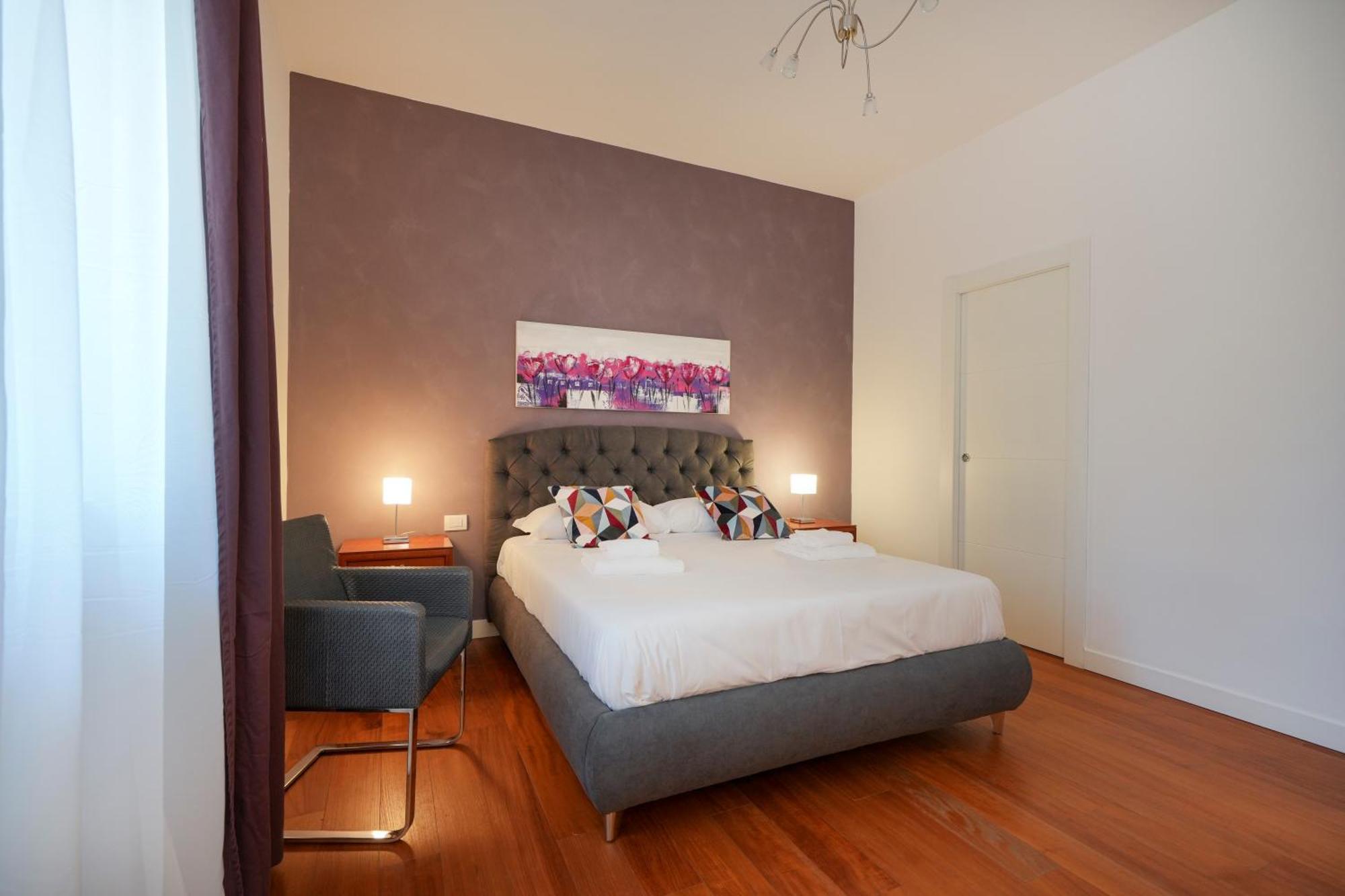 Gli Aquiloni Apartment - Steps From The Station Bari Ngoại thất bức ảnh