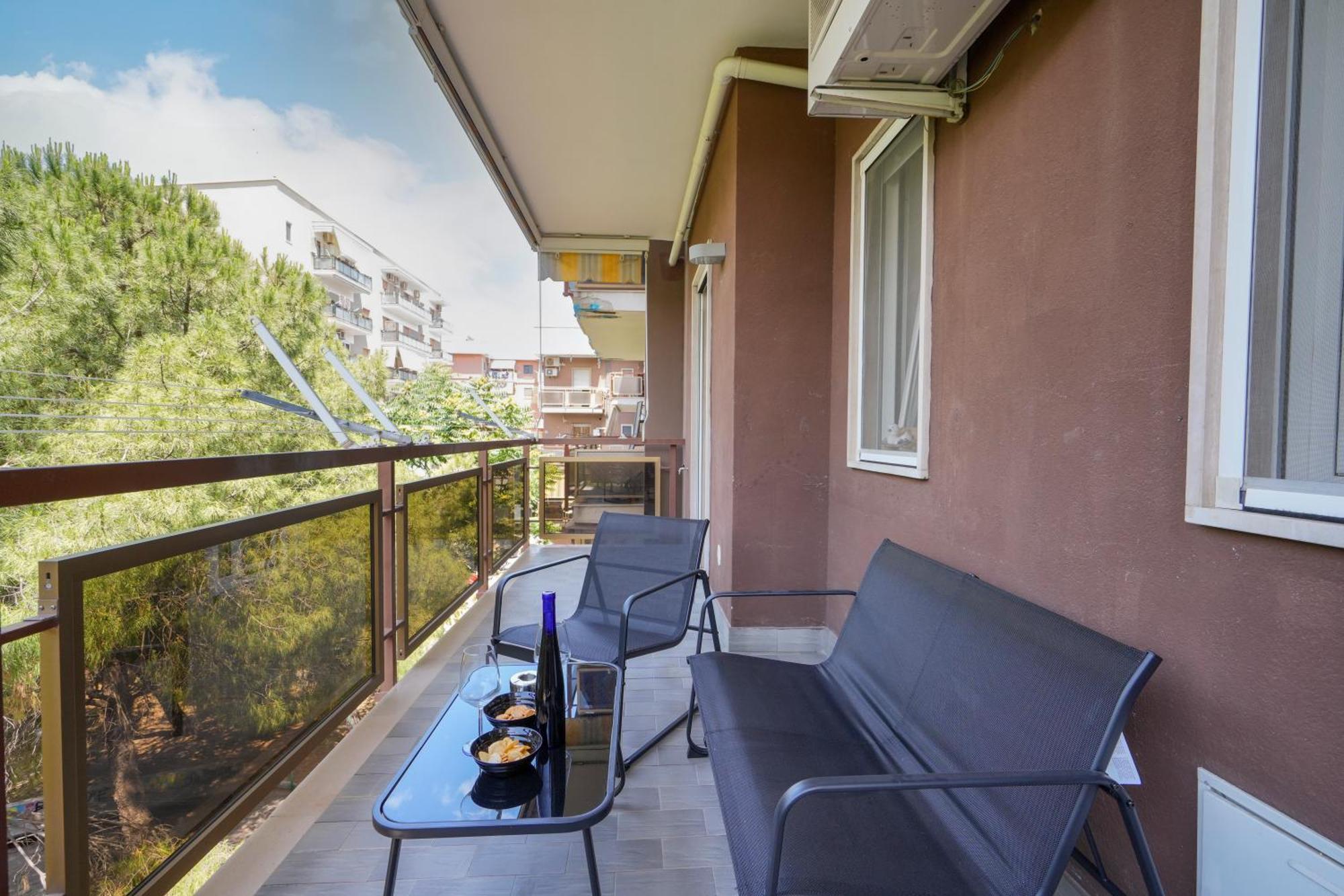 Gli Aquiloni Apartment - Steps From The Station Bari Ngoại thất bức ảnh